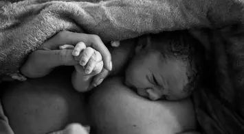 Como são os aspectos emocionais da mulher no puerpério